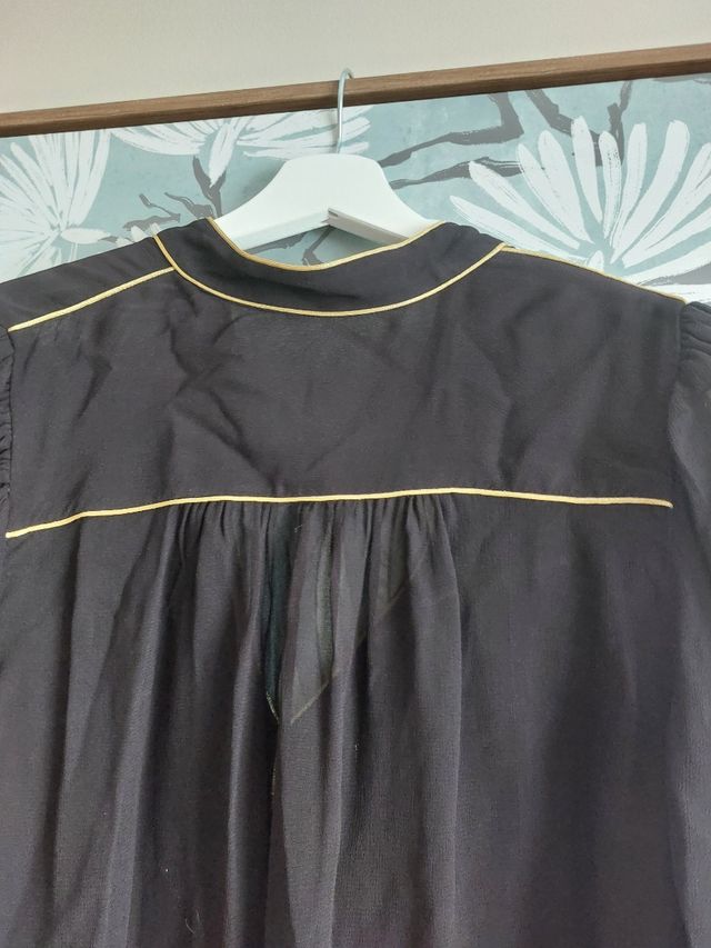 Blusa Zara nueva Edición limitada. Talla S