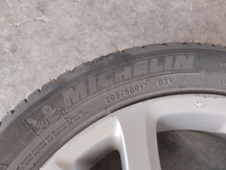 4 ruedas llantas y cubiertas para mazda