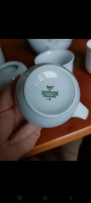 Servizio di porcellane decorate