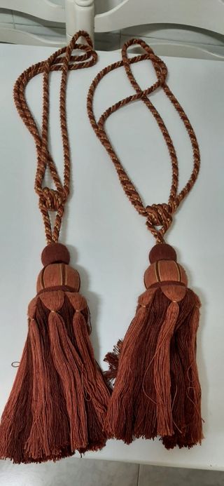 2 Borlas decorativas