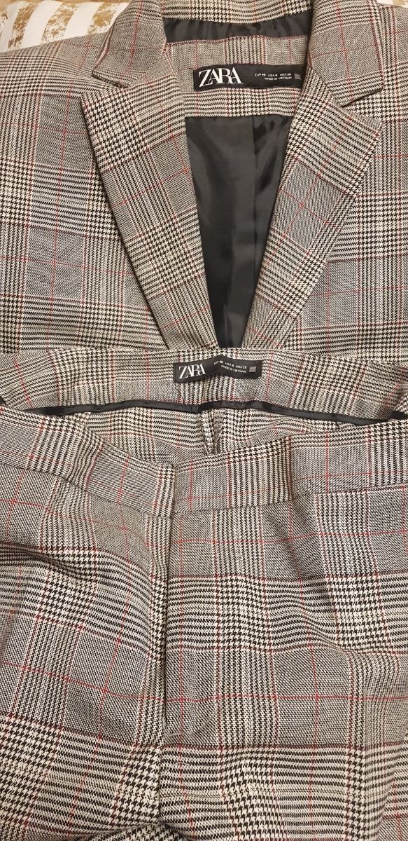 Traje príncipe de gales de Zara