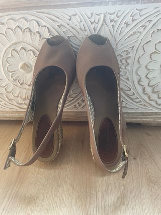 Cuñas esparto de Tommy Highfilger. Alpargatas 