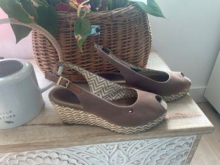 Cuñas esparto de Tommy Highfilger. Alpargatas 