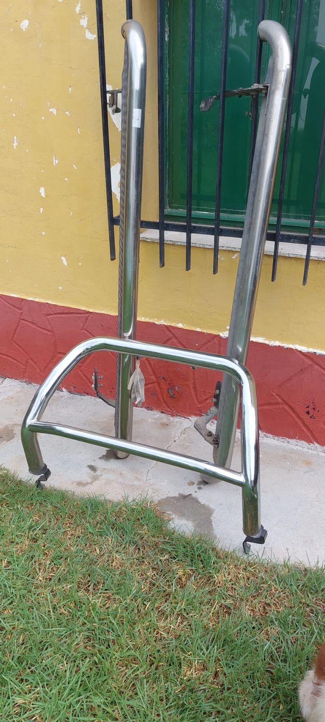 Para golpes y estribos laterales