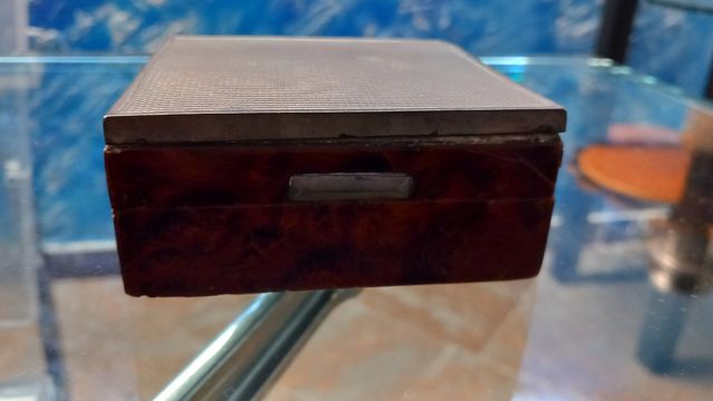 Scatoletta  in legno