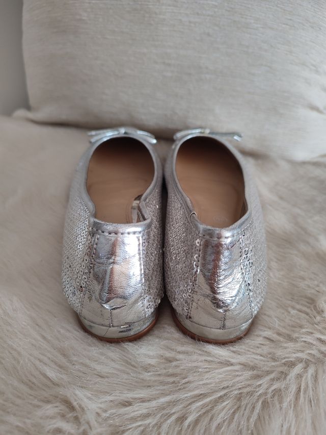 BAILARINAS DE LENTEJUELAS PLATEADAS