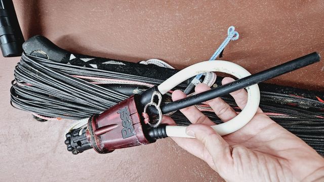 Equipación y cometa kite