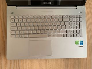 Portatil 15 Pulgadas Tactil Asus.