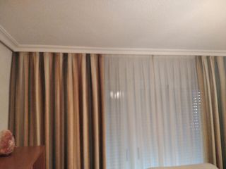 Cortinas salón ,falda mesa, cojines