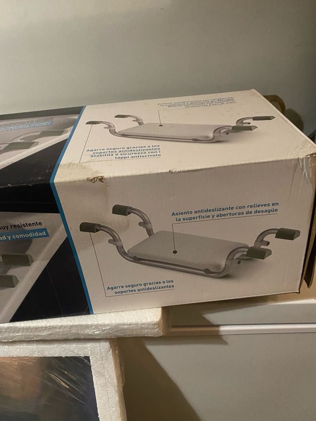 asiento para bañera nuevo en su caja
