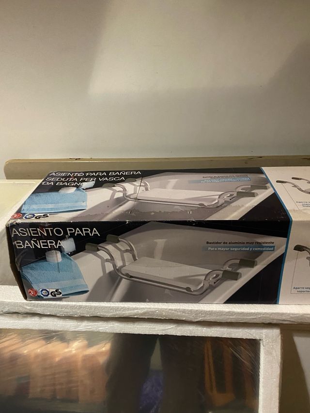 asiento para bañera nuevo en su caja