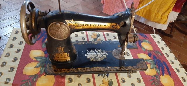 macchina cucire Singer vintage