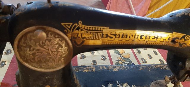macchina cucire Singer vintage