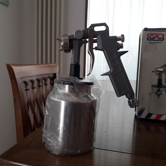AEROGRAFO E PISTOLA LAVAGGIO