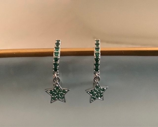 orecchini con strass verdi