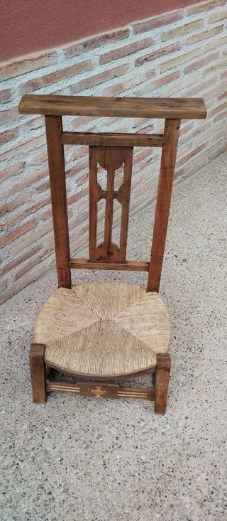 Antigüedades  Reclinatorio