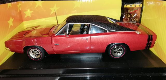 DODGE CHARGER R/T del 68 1/18