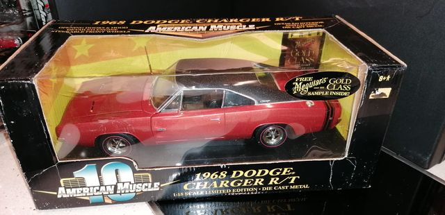 DODGE CHARGER R/T del 68 1/18