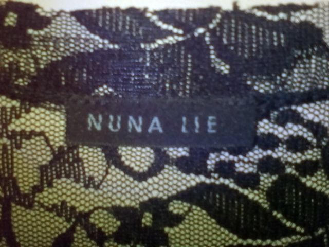 Maglia lurex grigio con pizzo nero