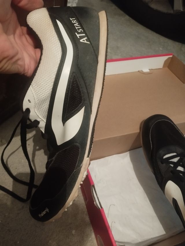 Zapatillas Atletismo talla 46