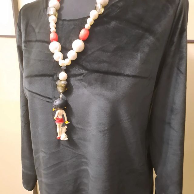 Maglia in ciniglia nero