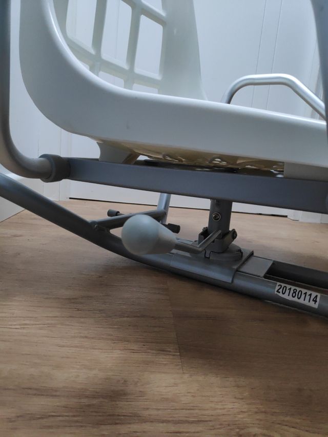 Silla giratoria bañera