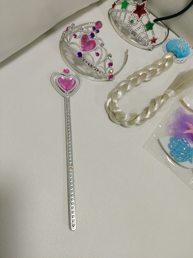 Diademas niña MINIE,TRENZA ELSA, CORONAS Y BARITA