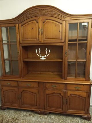 Se vende mueble vitrina