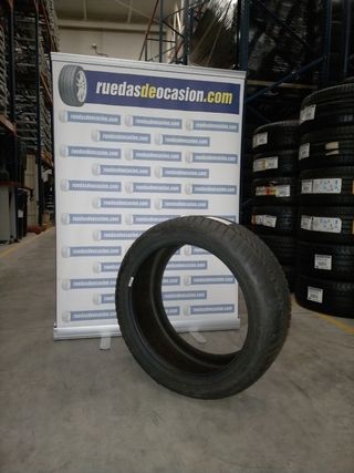 Neumáticos Goodyear 255/40/19 Ultra Grip
