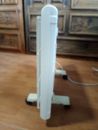 RADIADOR ELECTRICO 25€