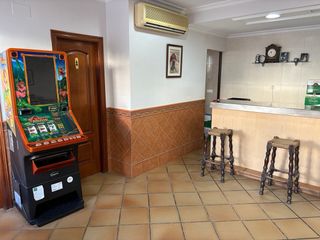 bar sierra y piso en venta