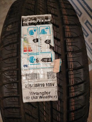 Neumáticos Goodyear 235/55/19 Wrangler