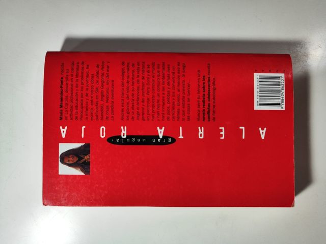 LIBRO NUNCA SERE TU HEROE