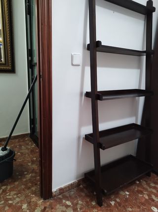 Estantería de Madera en escalera