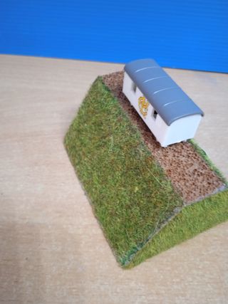 Estatua peana escala N