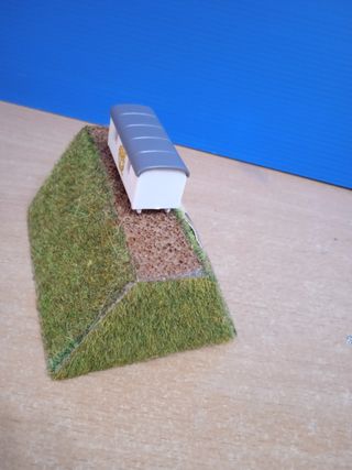 Estatua peana escala N