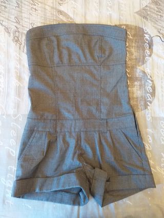 Mono corto  gris talla 36 