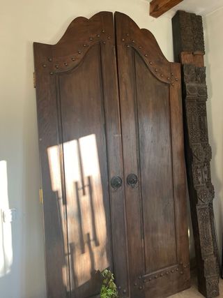 puerta balinesa