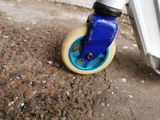 Patinete oxelo blanco y azul