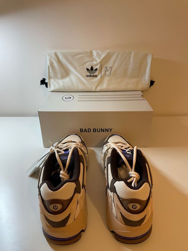 Adidas response cl bad bunny paso fino