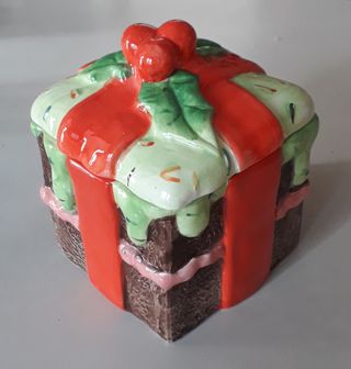 Porta caramelle natalizia in ceramica