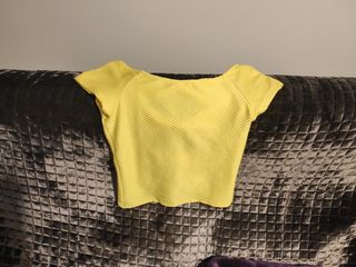 Top amarillo espalda lazos