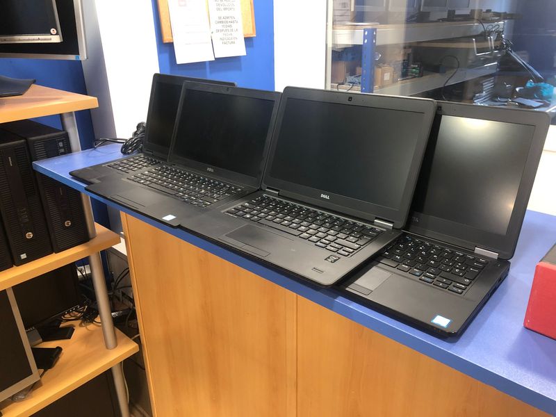 Lote de 10ud. Portátil Dell  12" i5 8Gb 256 gb ssd
