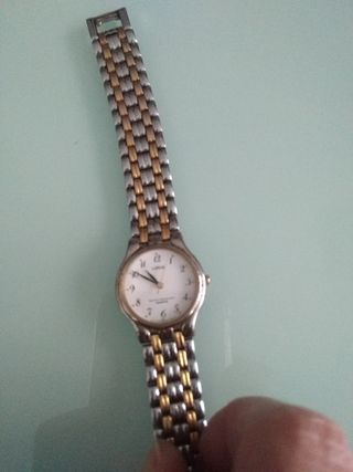 Reloj Lorus water reistant Quartz