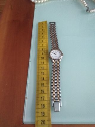 Reloj Lorus water reistant Quartz