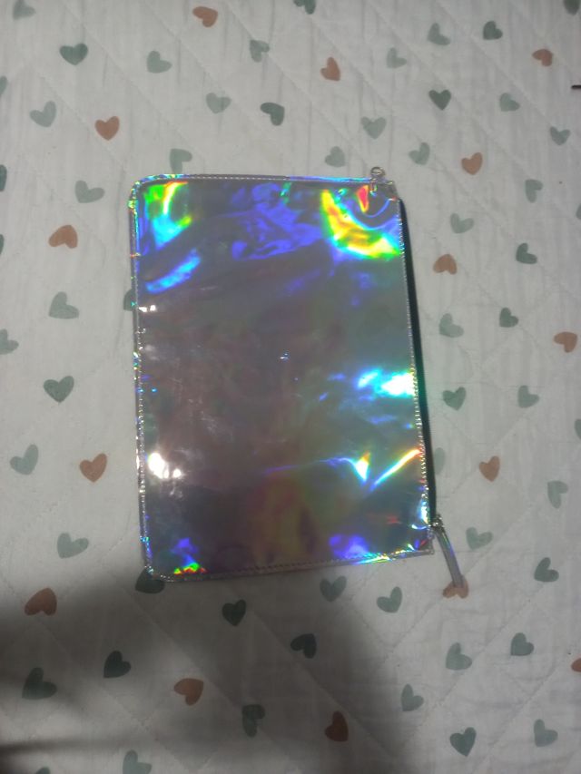 BOLSO PLATEADO REPELENTE AL AGUA