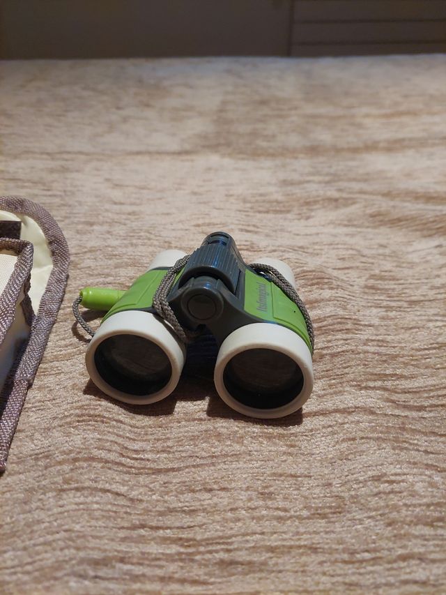 Prismáticos para niños