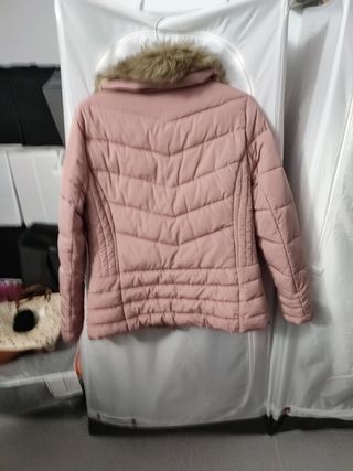 ABRIGO ROSA PRIMARK PLUMAS 