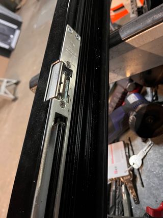 Puerta entrada de Aluminio 