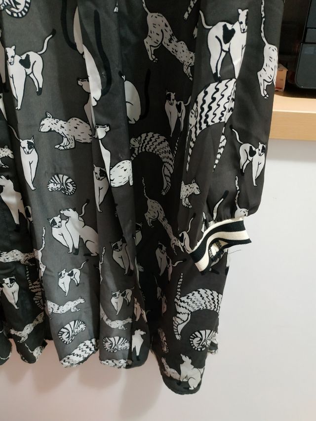 Vestido gatitos talla XS de Zara